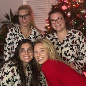 Meet your Posher, Sabrina